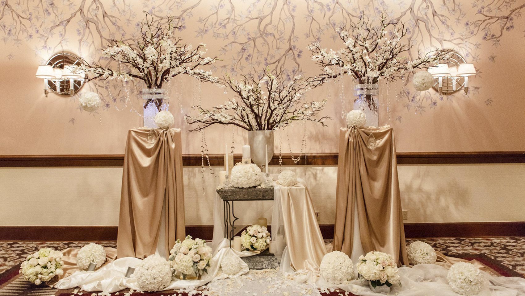 white bouquet setup at hotel Portland wedding venue