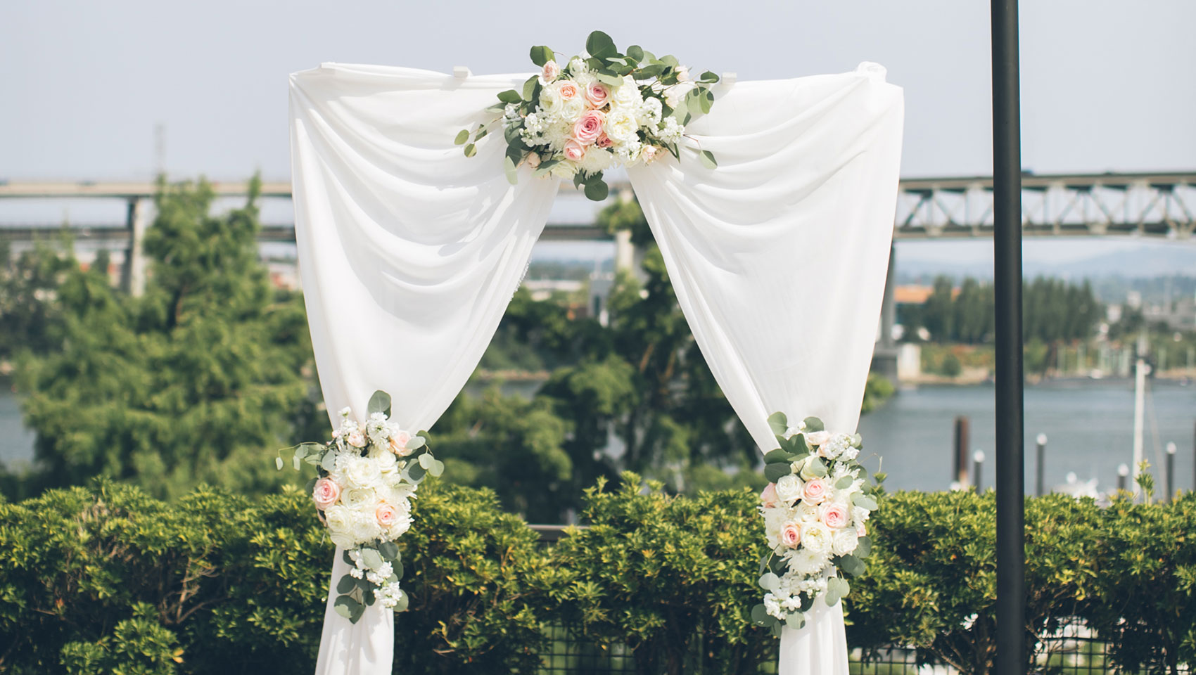 outdoor wedding arch