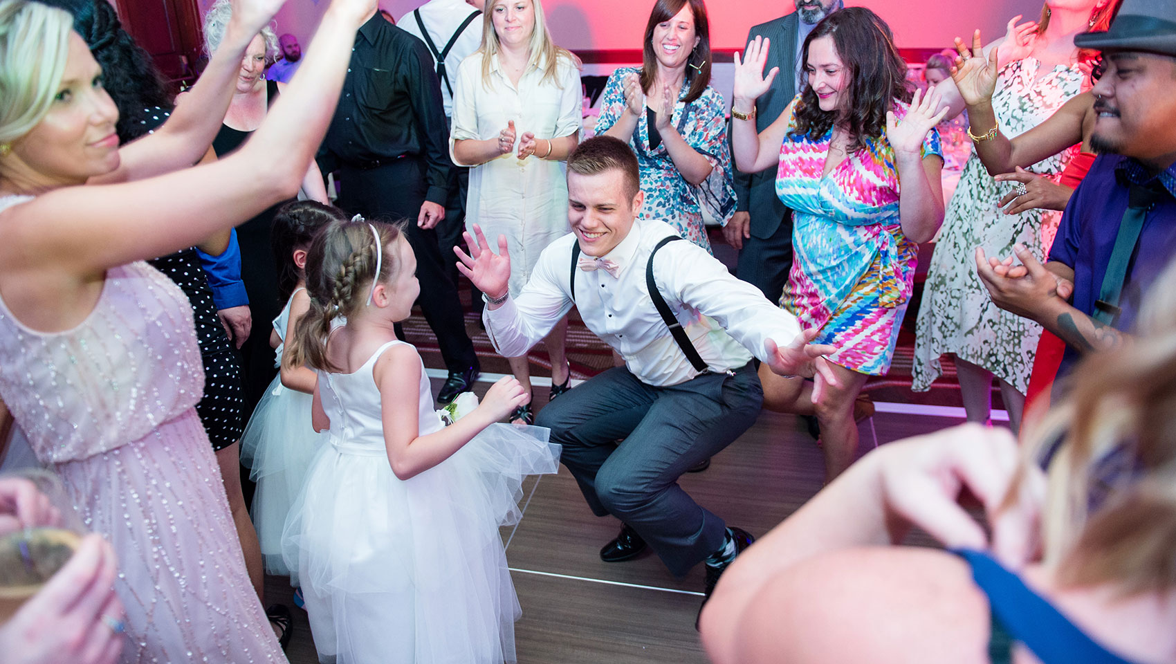 wedding venues with dancefloor