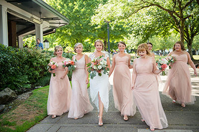 Portland weddings near the riverfront 