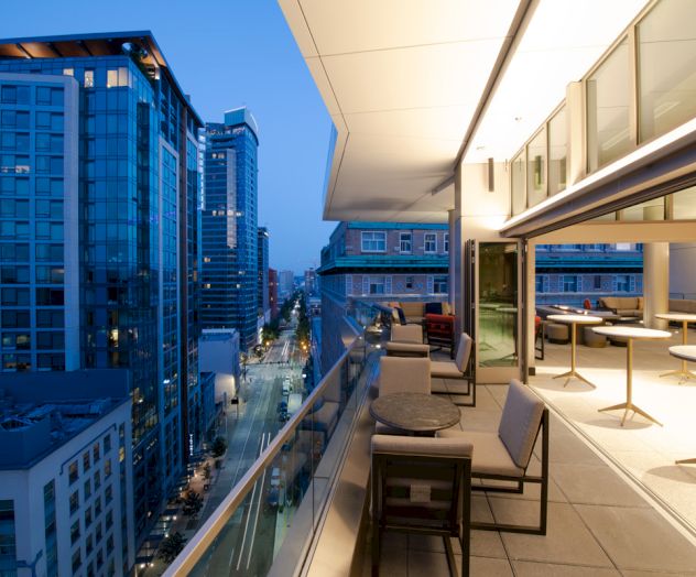 RiverPlace Hotel
