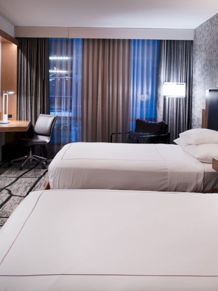RiverPlace Hotel