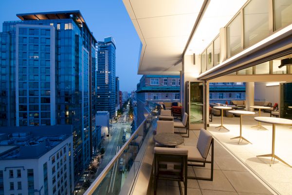 RiverPlace Hotel