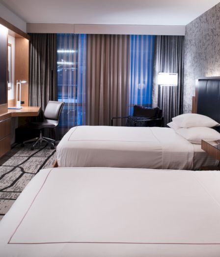 RiverPlace Hotel