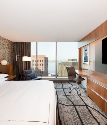 RiverPlace Hotel