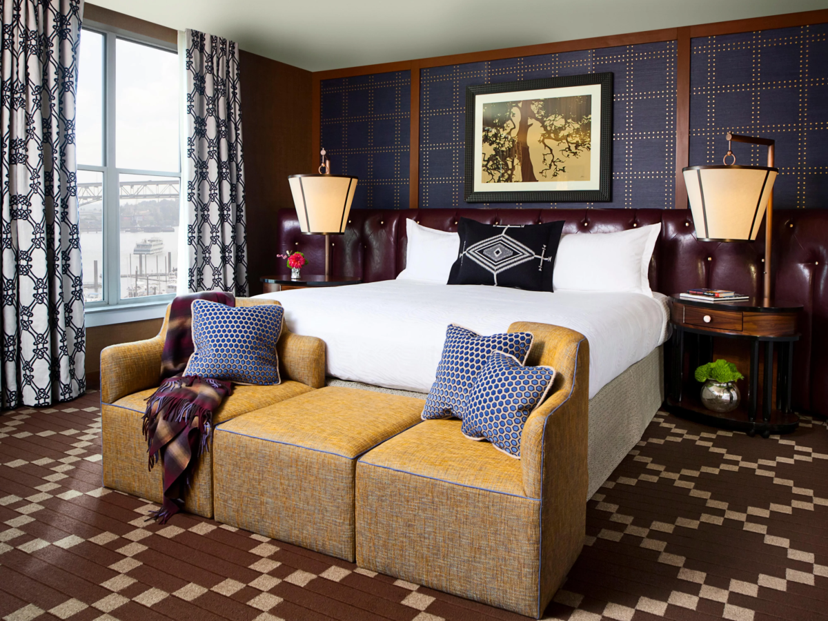 RiverPlace Hotel