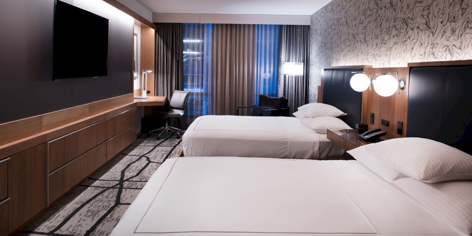 RiverPlace Hotel