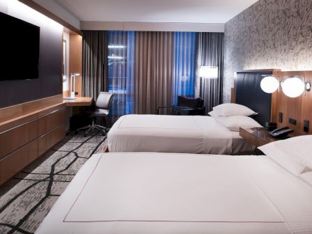 RiverPlace Hotel