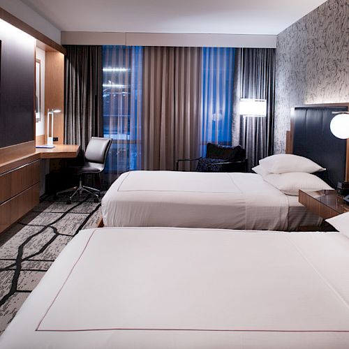 RiverPlace Hotel