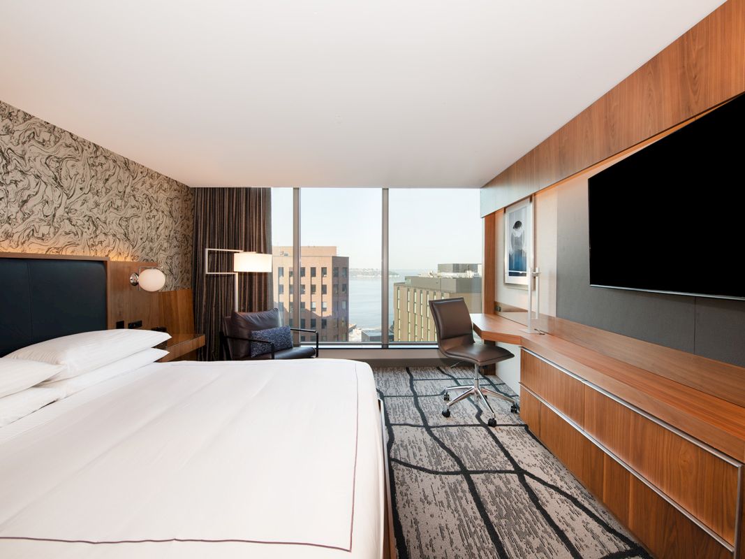 RiverPlace Hotel