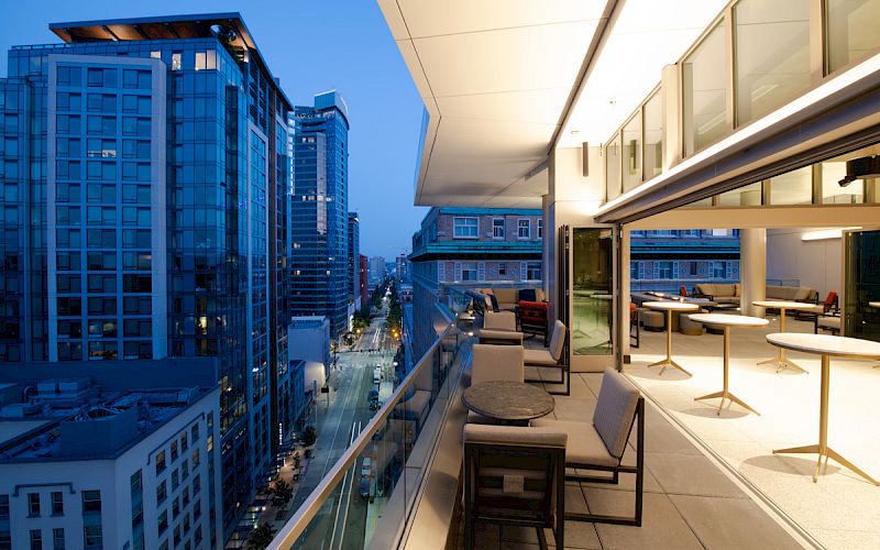 RiverPlace Hotel